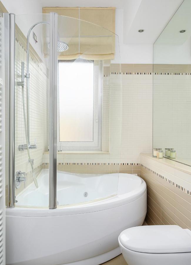 Stylish Condo Garibaldi Sempione 85M2 - Self Check-In Milánó Kültér fotó