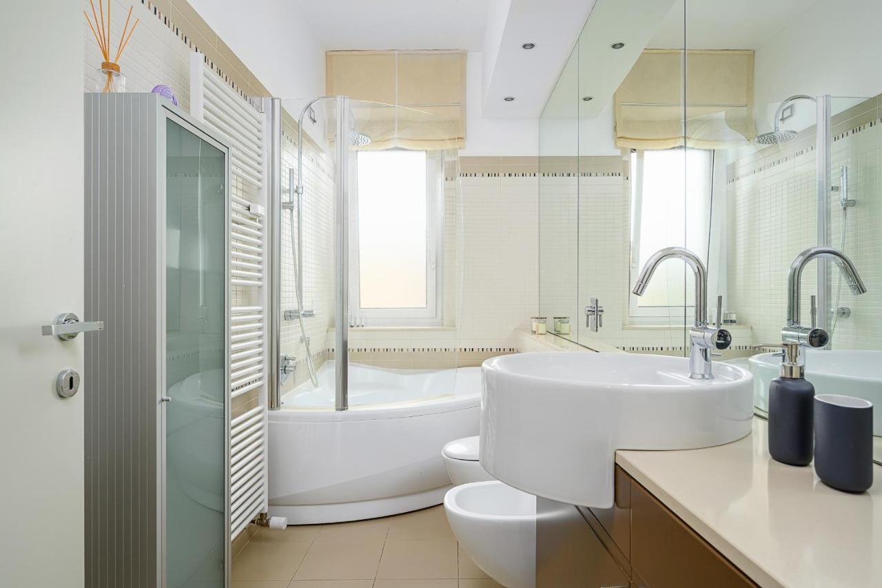 Stylish Condo Garibaldi Sempione 85M2 - Self Check-In Milánó Kültér fotó
